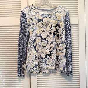 CINO Floral Long Sleeve Tee Top